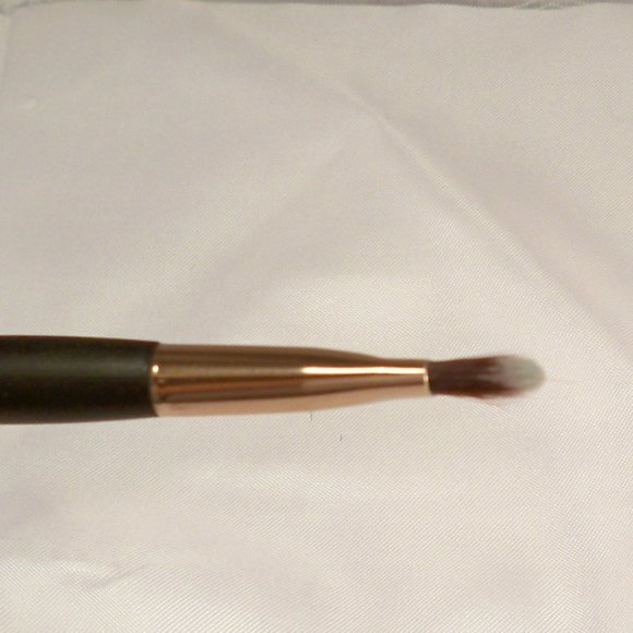 New Quality 7 piece Cosmetic Makeup Brush Set - Picture 9 of 11